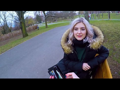 ❤️ Swallows hot cum coigreach airson airgead - blowjob anns a 'phàirc le Eva Elfie ❤️❌ Pornagraf càileachd leinn gd.killvs.top ❤
